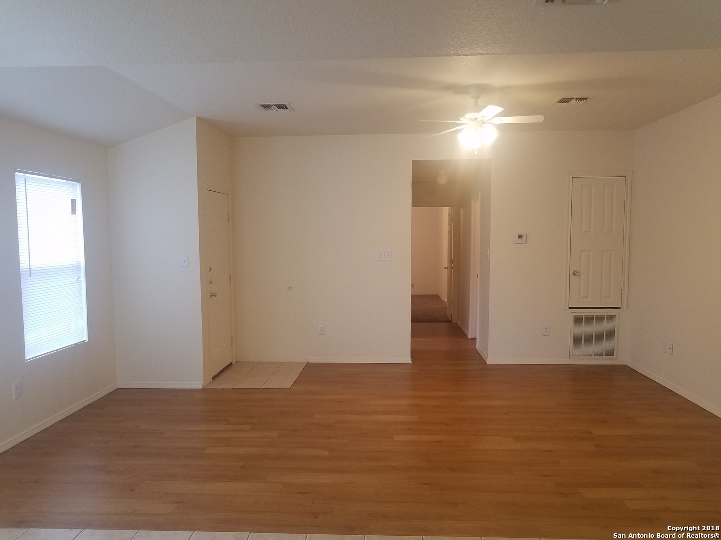 11211 Terra Loop Road San Antonio, TX 78233 - Photo 2 of 10