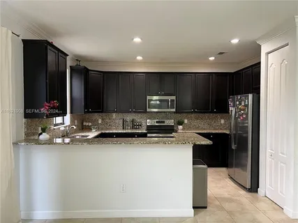 $629,900 | 9628 Town Parc Circle South, Parkland, FL 33076