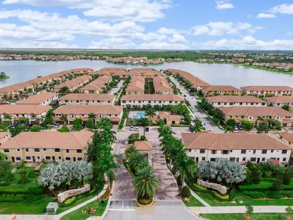 $629,900 | 9628 Town Parc Circle South, Parkland, FL 33076