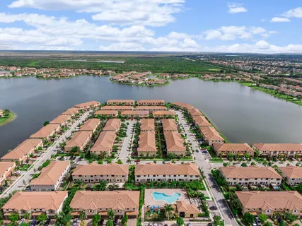 $629,900 | 9628 Town Parc Circle South, Parkland, FL 33076