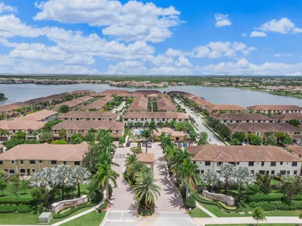 $629,900 | 9628 Town Parc Circle South, Parkland, FL 33076