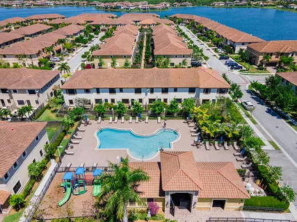 $629,900 | 9628 Town Parc Circle South, Parkland, FL 33076