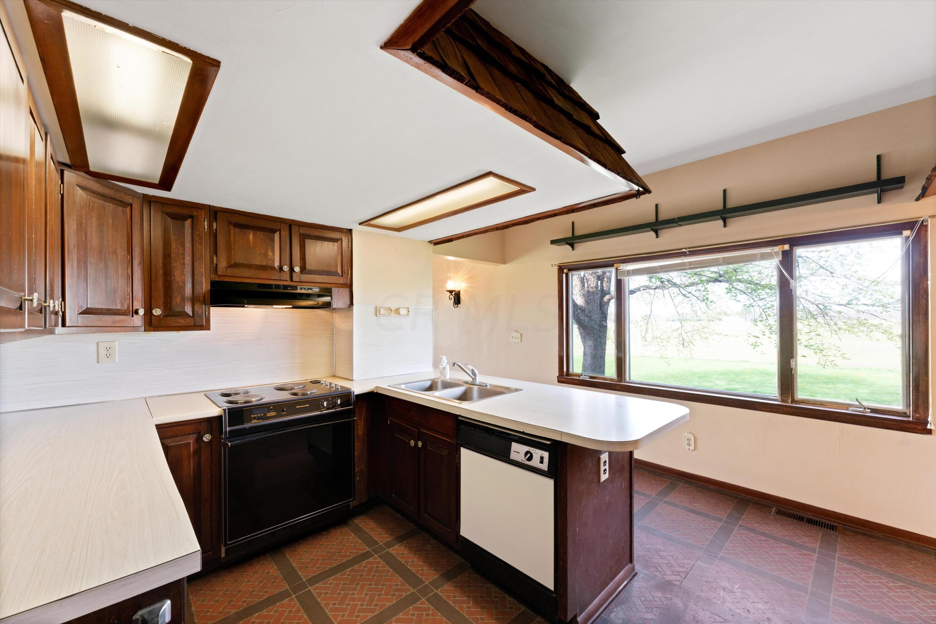 5774 National Road Southwest Kirkersville, OH 43033 - Photo 15 of 51 23-DSC06501