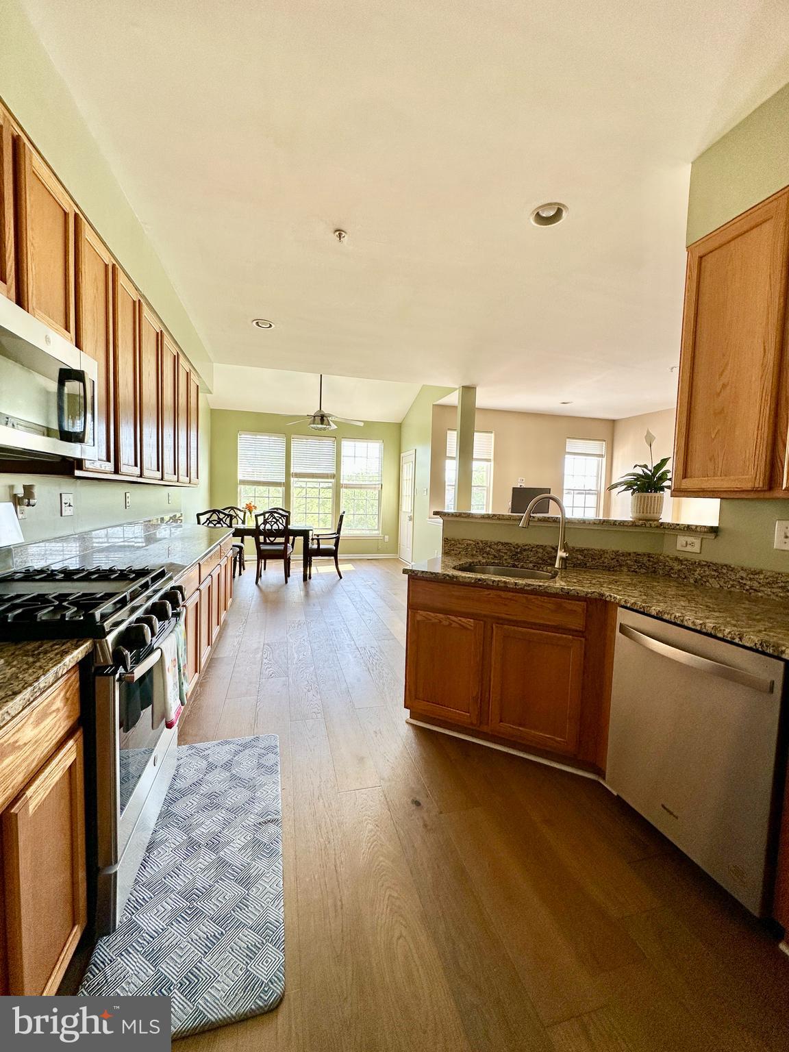 1833 Adams Way Jamison, PA 18929 - Photo 8 of 25 Kitchen & BumpOut
