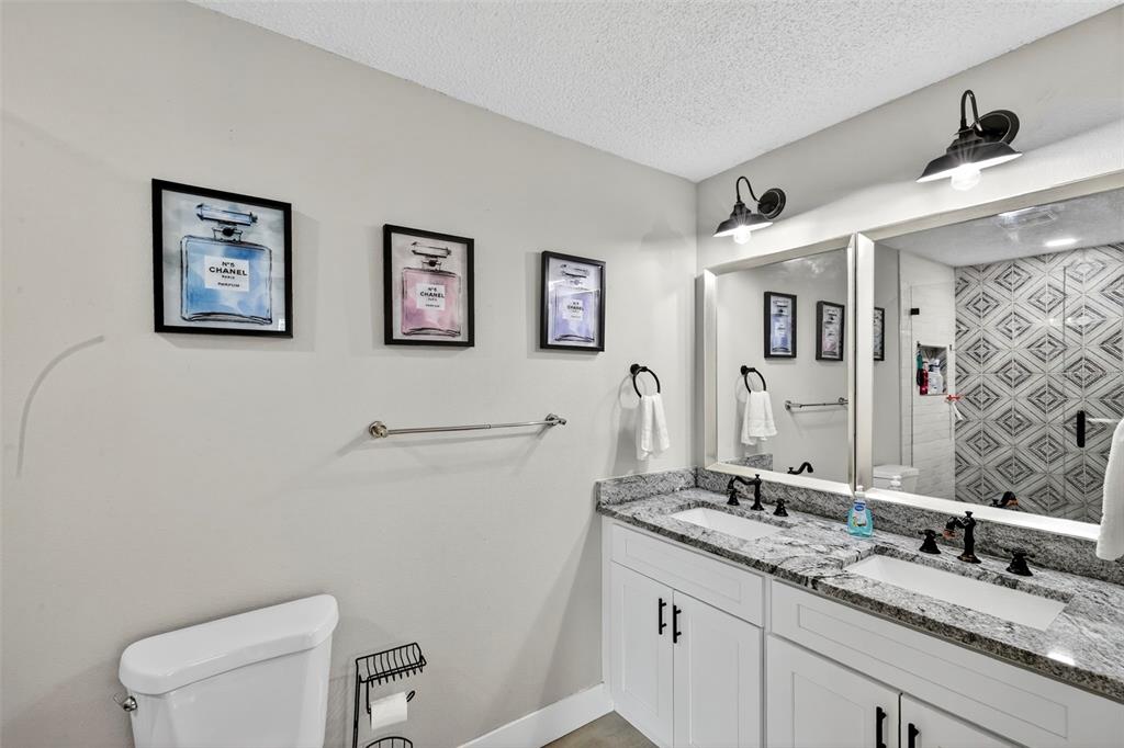 1324 40th Street South St. Petersburg, FL 33711 - Photo 17 of 39