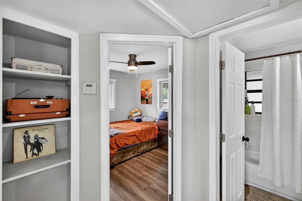 1324 40th Street South St. Petersburg, FL 33711 - Photo 21 of 39