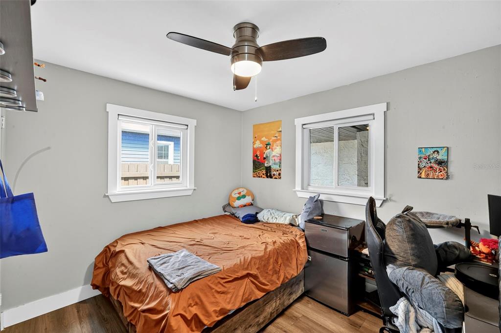 1324 40th Street South St. Petersburg, FL 33711 - Photo 22 of 39