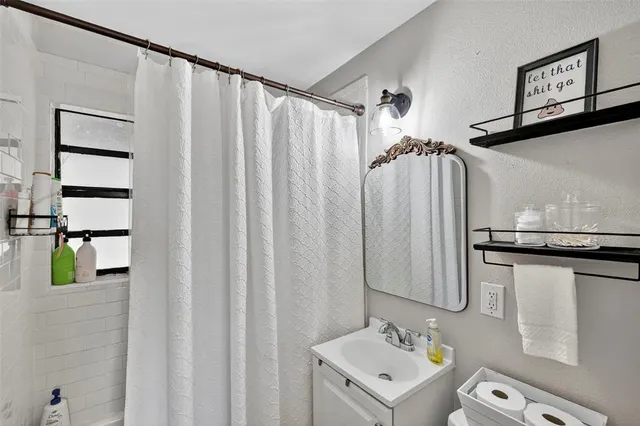 $345,000 | 1324 40th Street South, St. Petersburg, FL 33711