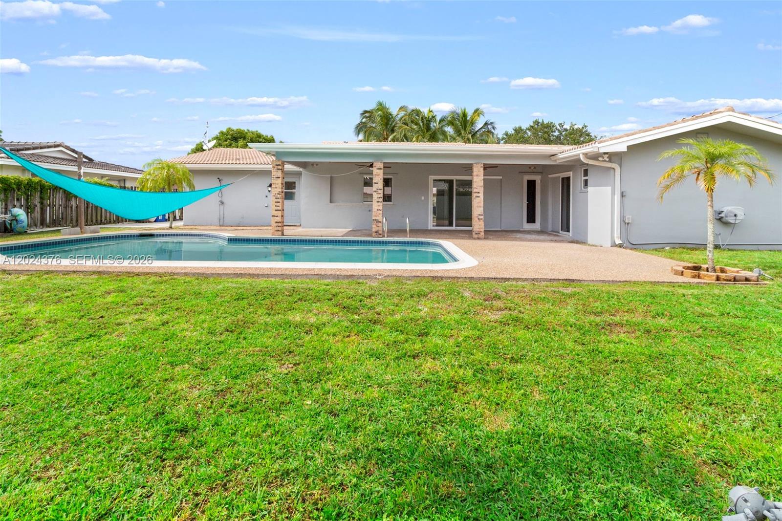 7220 Northwest 10th Place Plantation, FL 33313 - Photo 33 of 43