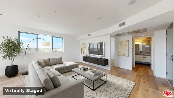 $4,800 | 1143 Glenville Drive, Unit 501, Los Angeles, CA 90035