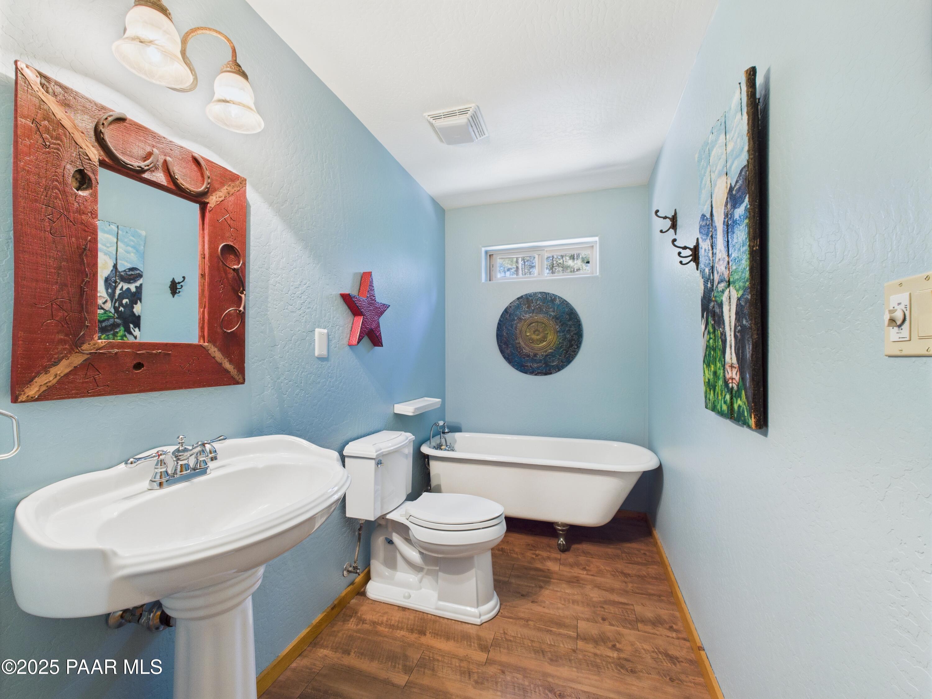 835 Happy Valley Road Prescott, AZ 86305 - Photo 31 of 61 Guest Bath