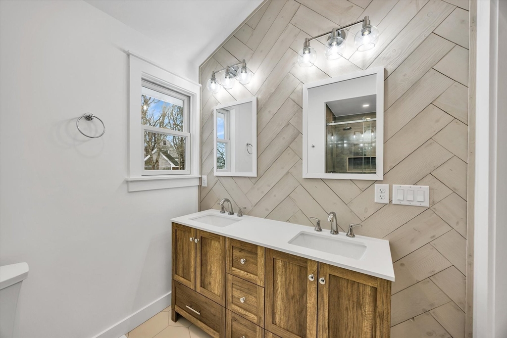 531 Menauhant Road Falmouth, MA 02536 - Photo 27 of 42