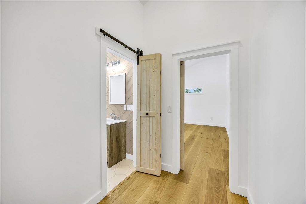 531 Menauhant Road Falmouth, MA 02536 - Photo 29 of 42