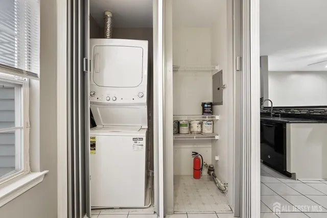 $3,100 | 1707 Ridgeview Court, Sayreville, NJ 08859