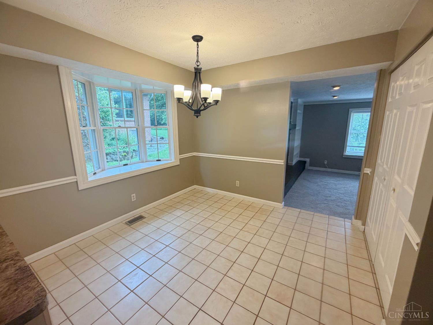 876 Maple Ridge Court Fairfield, OH 45014 - Photo 23 of 86