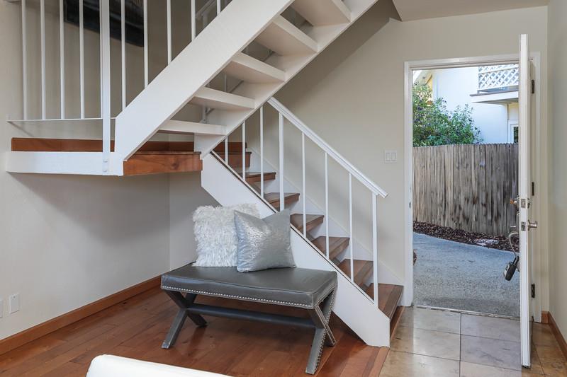 2526 West Middlefield Road Mountain View, CA 94043 - Photo 16 of 30 Gallery Image 16