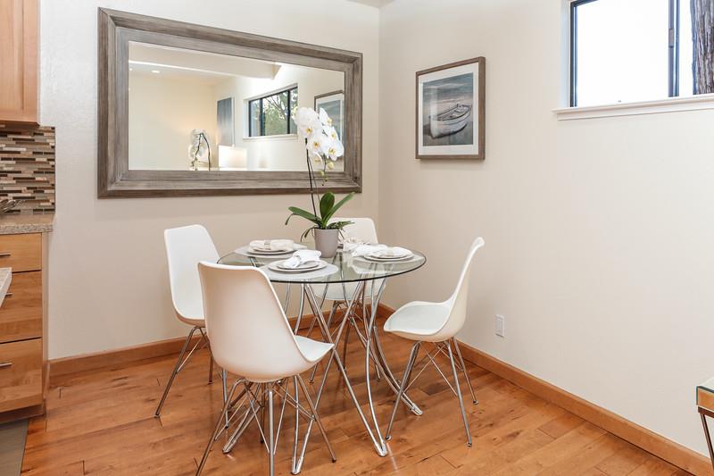 2526 West Middlefield Road Mountain View, CA 94043 - Photo 10 of 30 Gallery Image 10