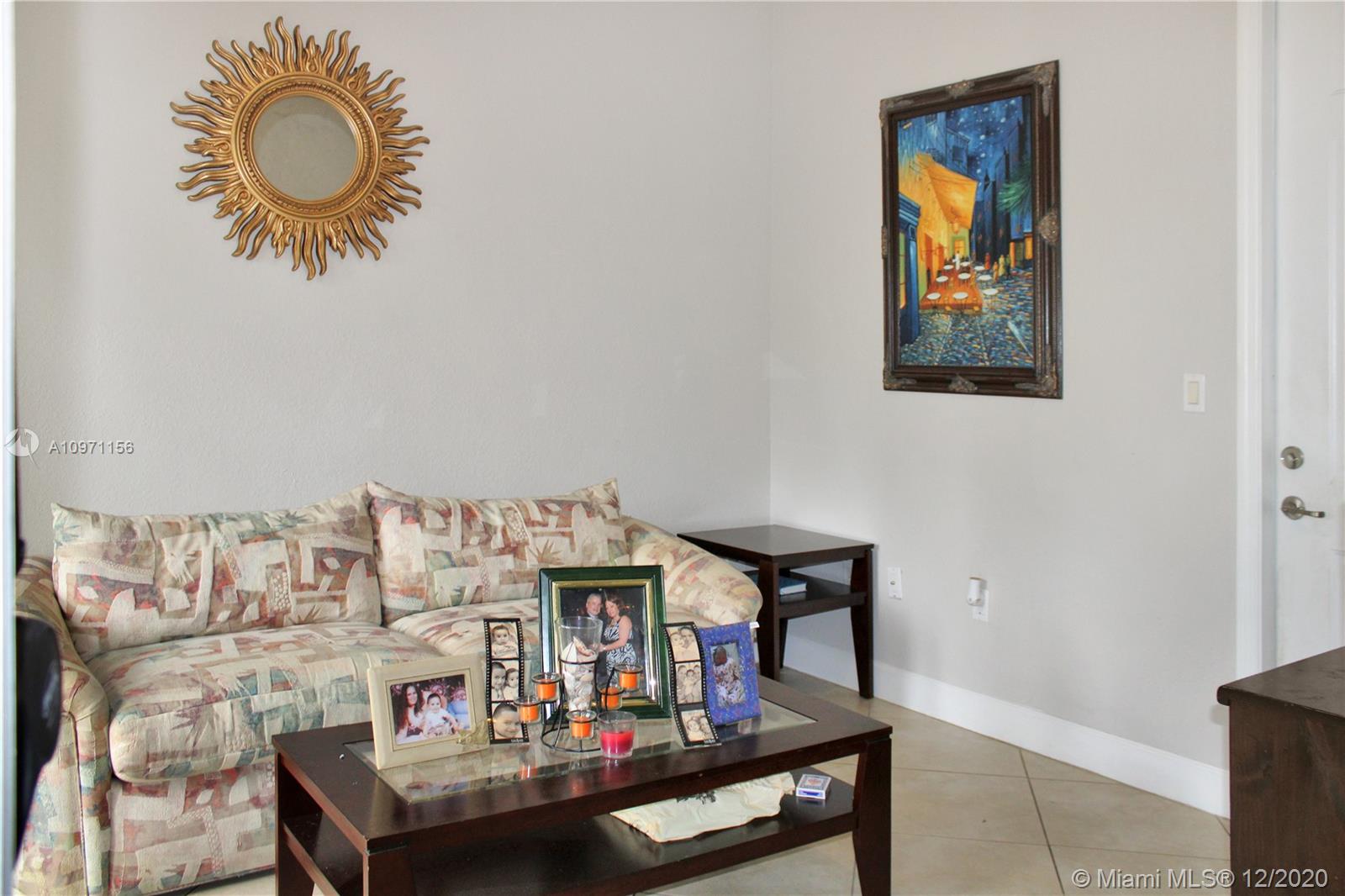 7743 Southwest 99th Street, Unit 2 Miami, FL 33156 - Photo 4 of 15 See Virtual Tour: https://my.matterport.com/show/?m=Mz3E7wB1o9k&mls=1
