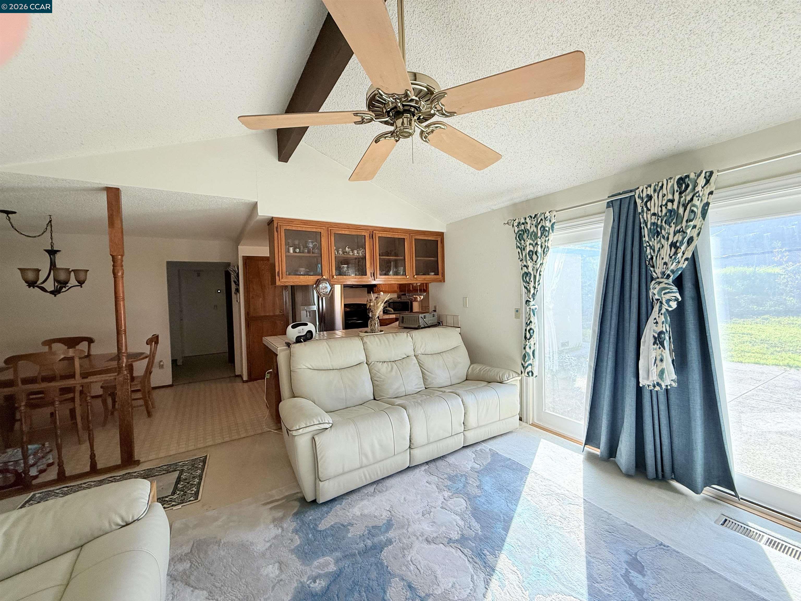 2132 Misty Court Pittsburg, CA 94565 - Photo 5 of 28