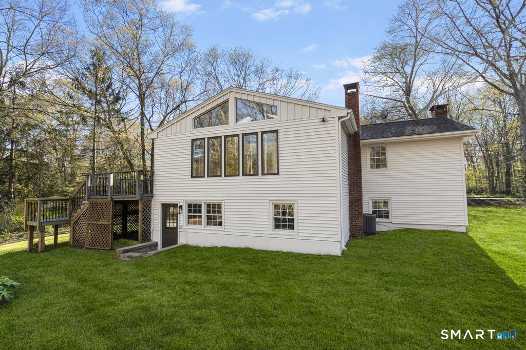 507 Little Meadow Road Guilford, CT 06437 - Photo 5 of 38