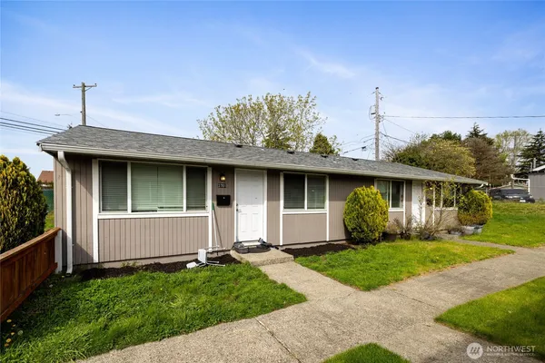 $499,000 | 3703 South Manitou Way, Tacoma, WA 98409