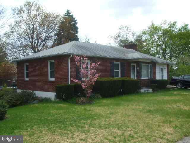 3509 Centerfield Road Harrisburg, PA 17109 - Photo 1 of 6 Gallery Image 1