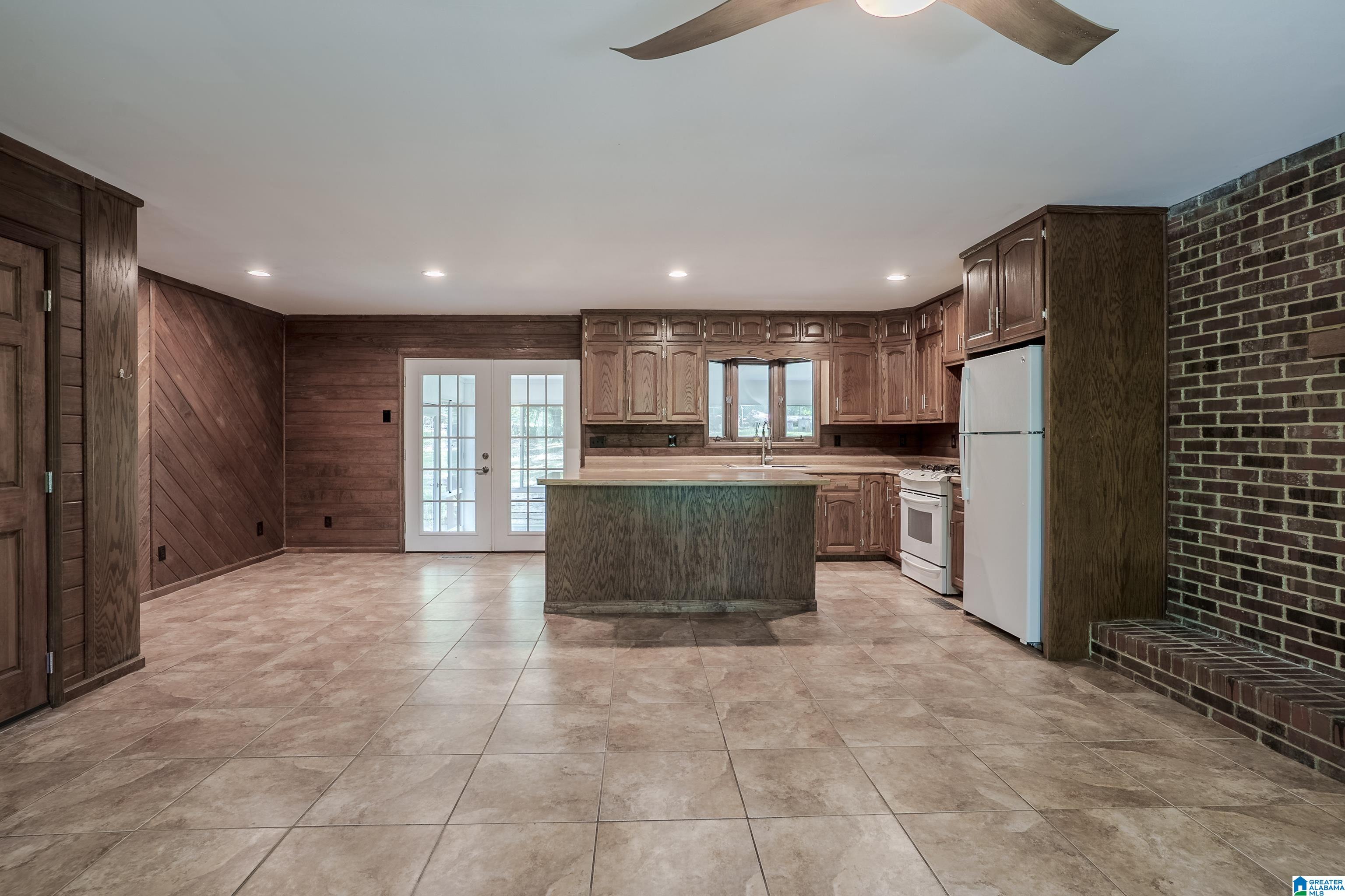 87 Roberts Road Ashville, AL 35953 - Photo 13 of 42