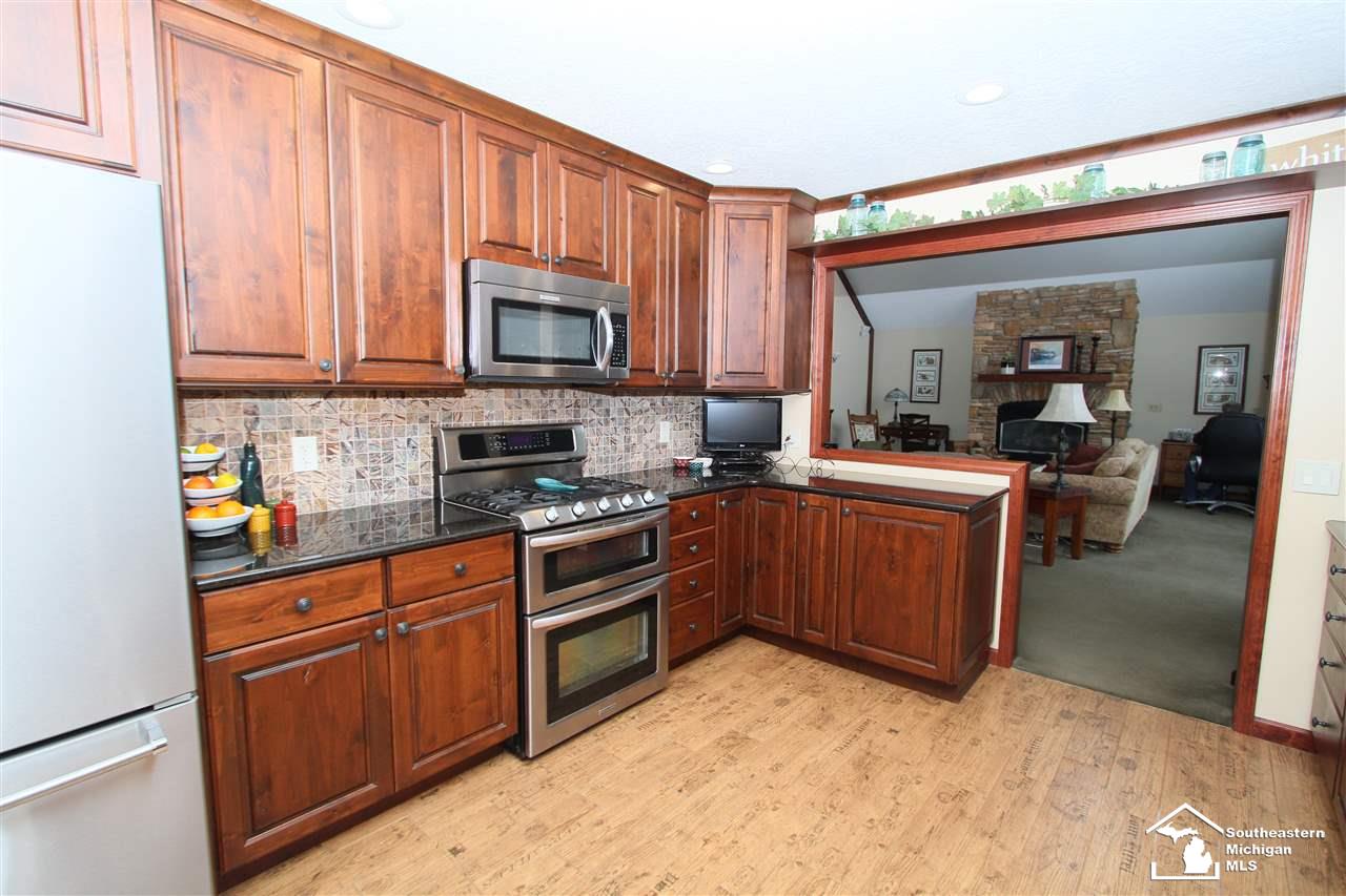 6218 West Dunbar Road Monroe, MI 48161 - Photo 6 of 38