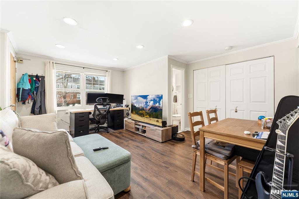 70 Hastings Avenue, Unit A Rutherford, NJ 07070 - Photo 4 of 9