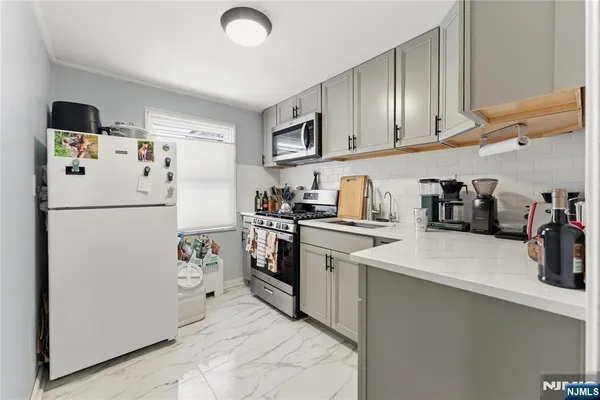 $219,067 | 70 Hastings Avenue, Unit A, Rutherford, NJ 07070