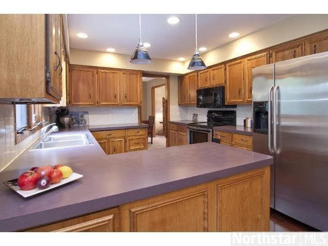 3841 Plymouth Road Minnetonka, MN 55305 - Photo 5 of 18 Gallery Image 5