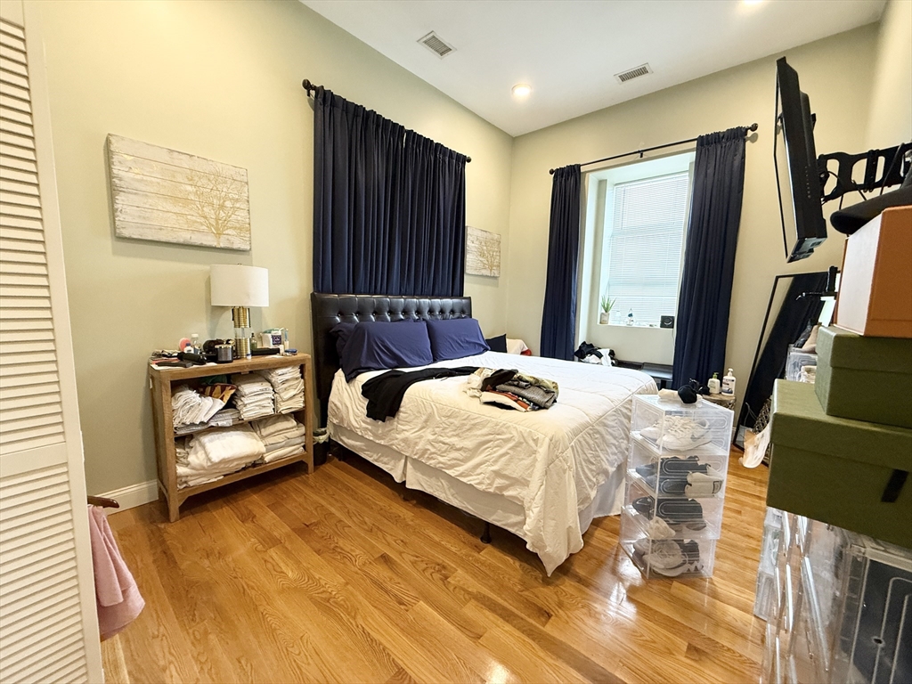 409 Dudley Street, Unit 9 Boston, MA 02119 - Photo 7 of 8