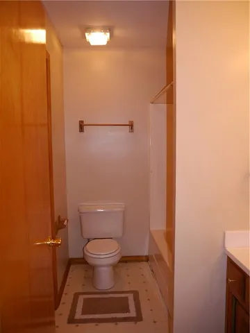 $280,000 | 1601 Stasi Avenue, Raymore, MO 64083