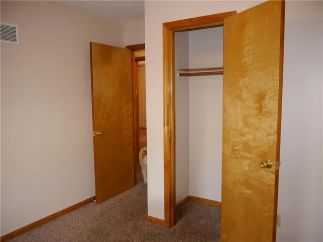 $280,000 | 1601 Stasi Avenue, Raymore, MO 64083