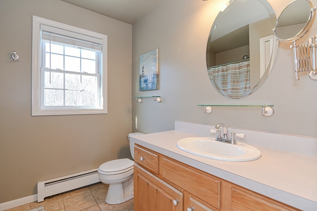 77 Old Webster Road Oxford, MA 01540 - Photo 22 of 39 Gallery Image 22