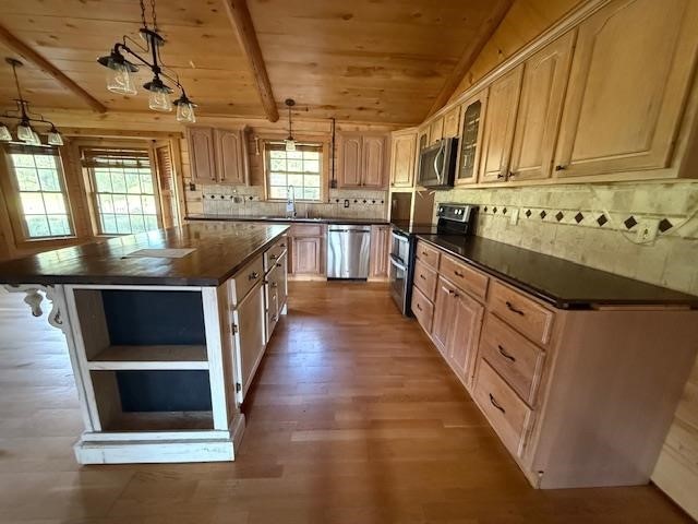 1235 Norvell Street Silsbee, TX 77656 - Photo 7 of 20