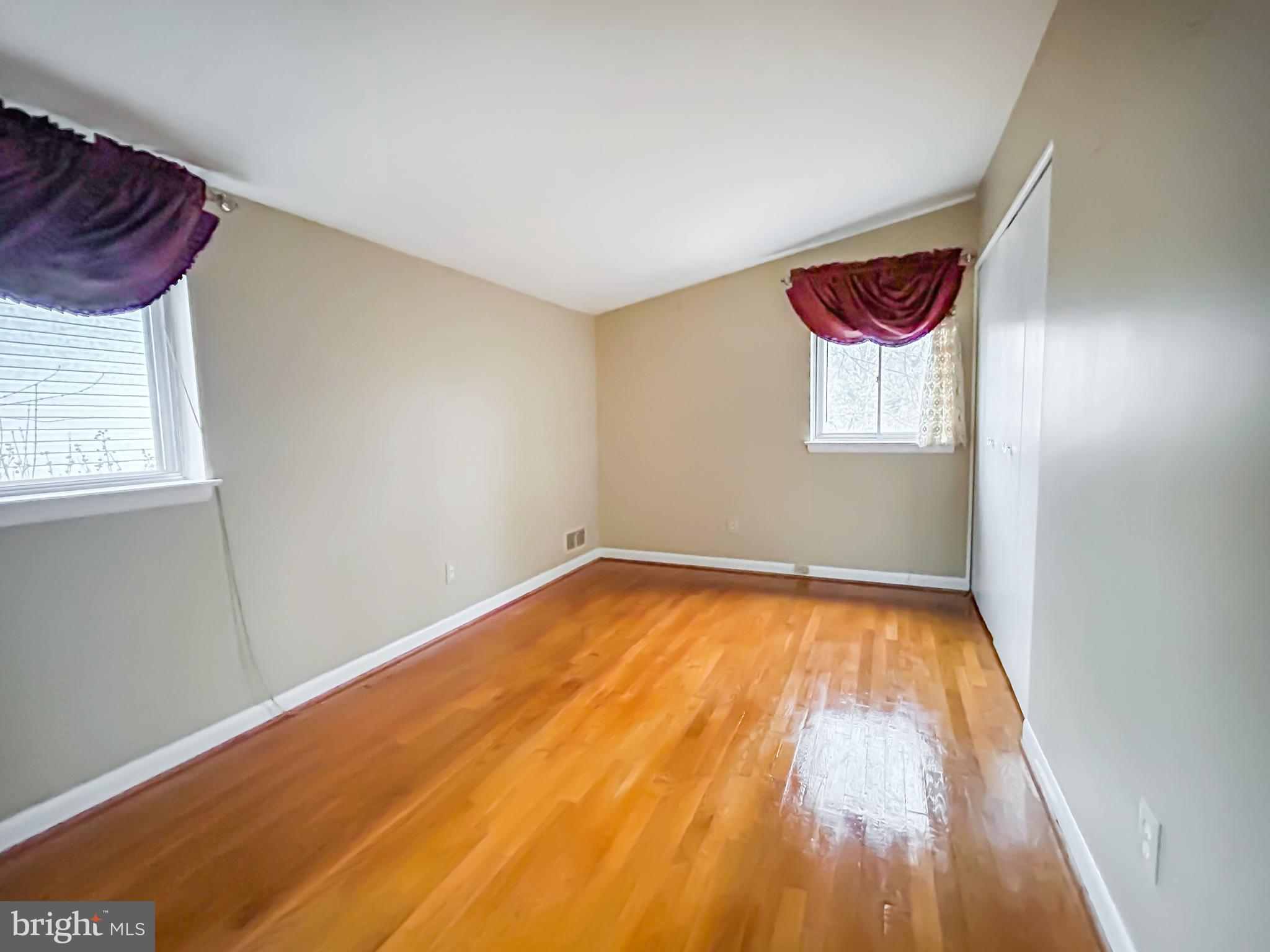 901 Hyde Road Silver Spring, MD 20902 - Photo 15 of 37