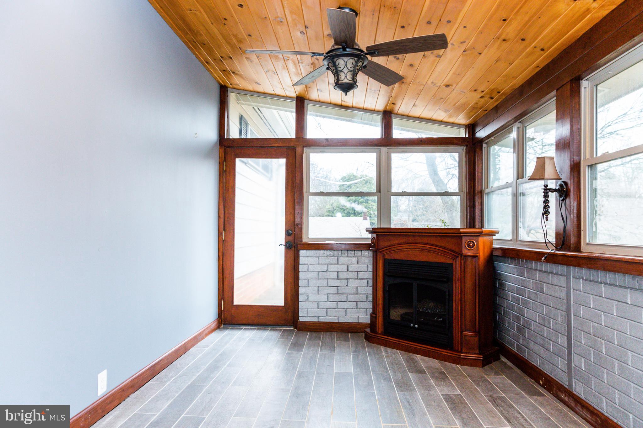 901 Hyde Road Silver Spring, MD 20902 - Photo 7 of 37