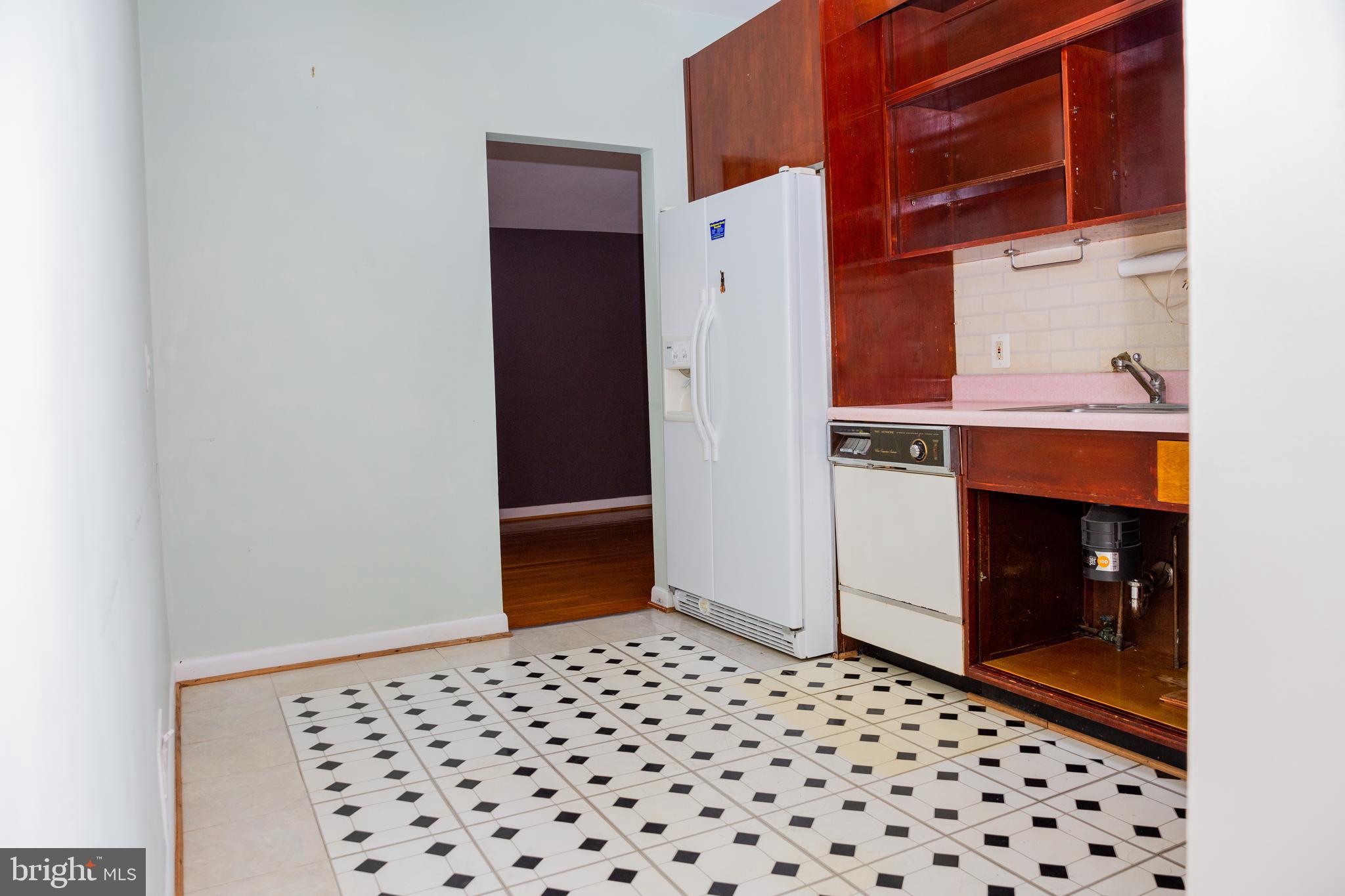 901 Hyde Road Silver Spring, MD 20902 - Photo 9 of 37