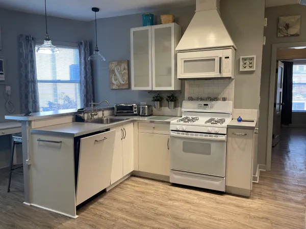 $1,800 | 134-138 Washington Avenue, Bridgeport, CT 06604