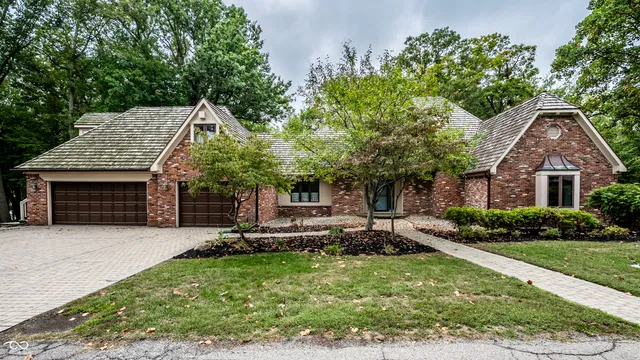 $950,000 | 10715 Compass Court, Indianapolis, IN 46256