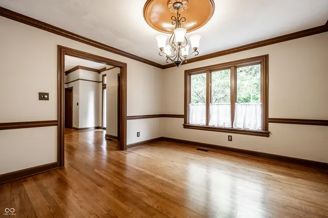 $950,000 | 10715 Compass Court, Indianapolis, IN 46256