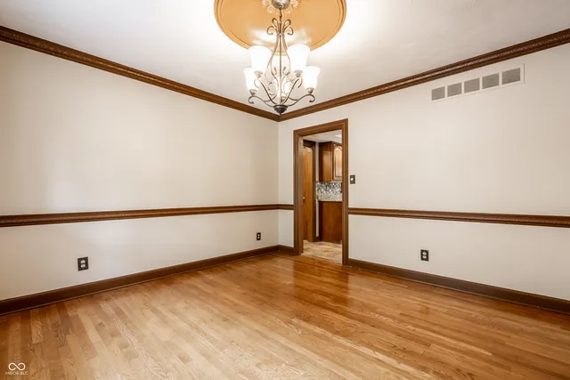 $950,000 | 10715 Compass Court, Indianapolis, IN 46256