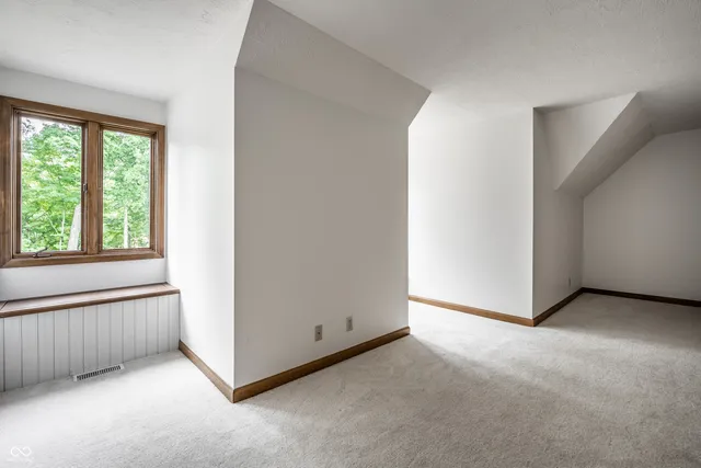 $950,000 | 10715 Compass Court, Indianapolis, IN 46256