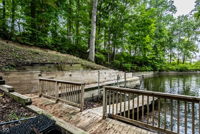 $950,000 | 10715 Compass Court, Indianapolis, IN 46256