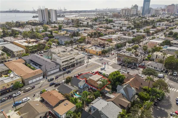 $1,395,000 | 1513 East Broadway, Long Beach, CA 90802