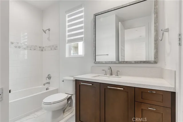 $5,750 | 19292 Merryweather Drive, Canyon Country, CA 91351