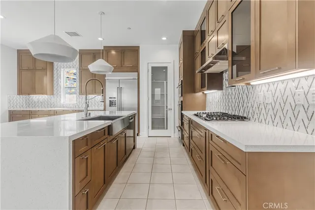 $5,750 | 19292 Merryweather Drive, Canyon Country, CA 91351