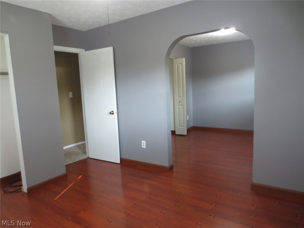 3006 Selkirk Bush Road Warren, OH 44481 - Photo 6 of 21 This huge master bedroom was created by merging two smaller bedrooms