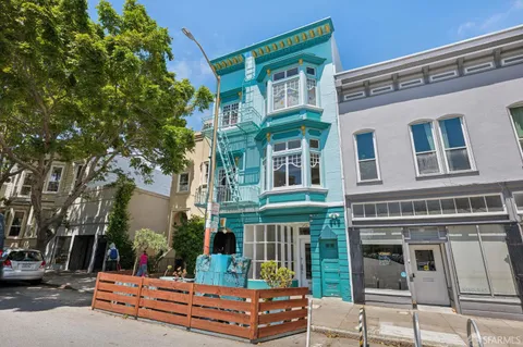 $2,995,000 | 3320 22nd Street, San Francisco, CA 94110